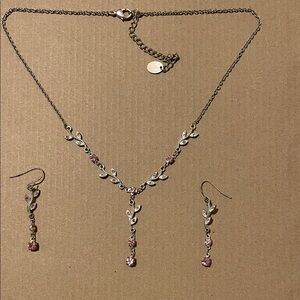 Elegant Silver and Pink Leaf Necklace and Earring Set